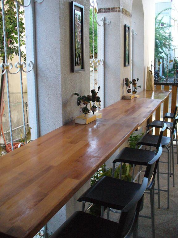 Alongs Garden Bed and Breakfast Heng-ch'un Exterior foto