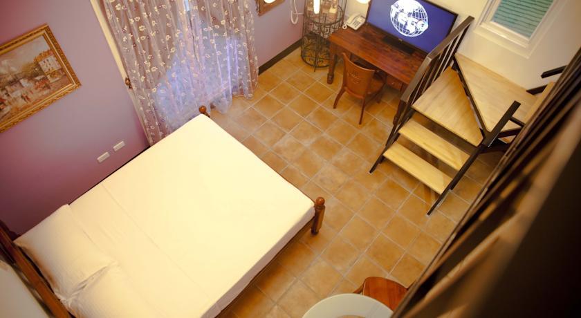 Alongs Garden Bed and Breakfast Heng-ch'un Exterior foto