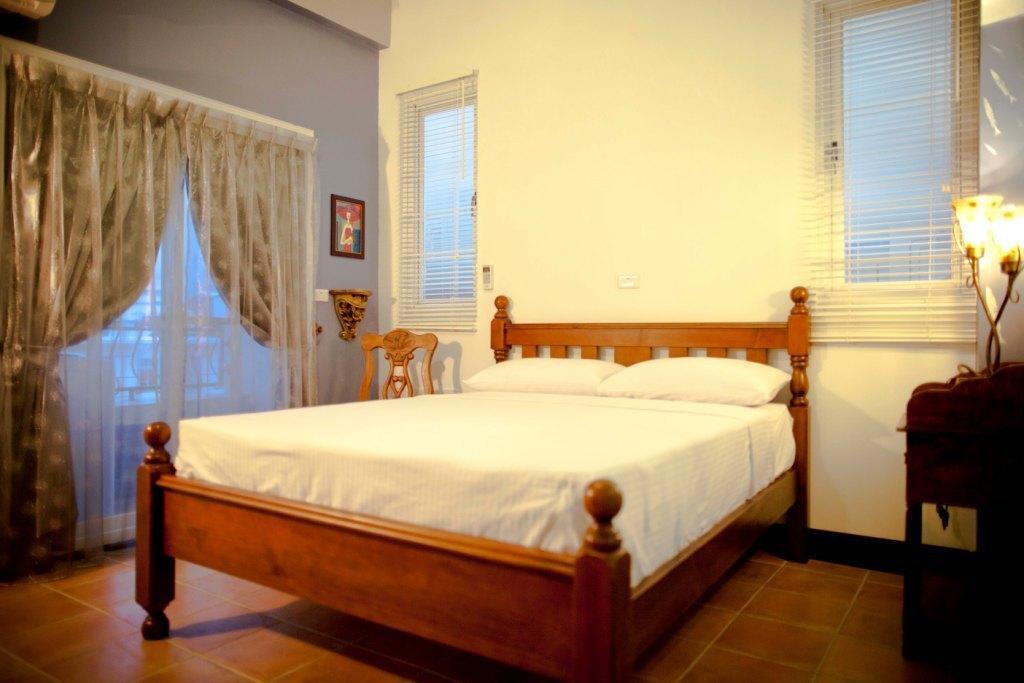 Alongs Garden Bed and Breakfast Heng-ch'un Exterior foto